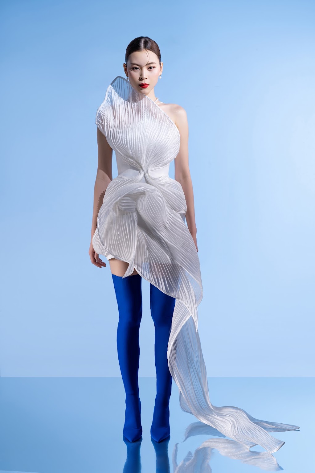 Look 3